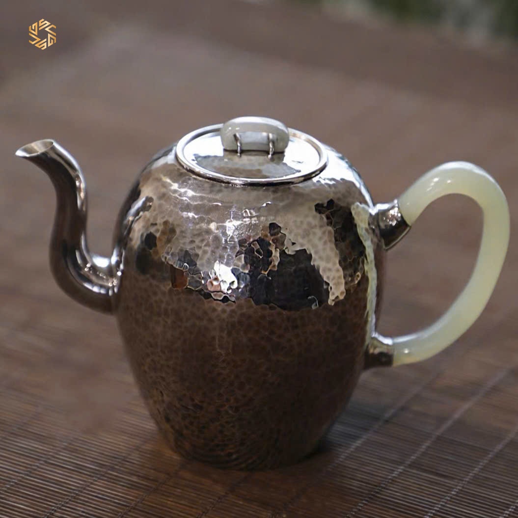 z7164282368110_d9eb51ca29cff9b1beee5a9724aa0166