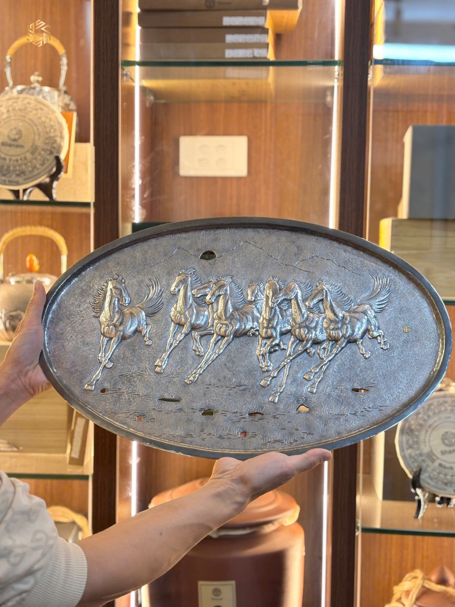 z7295402654846_7ba4a28d53afbcb24cdda0954361d319