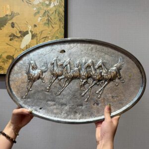 Khay Trà Bạc Hoạ Tiết Mã Đáo Thành Công